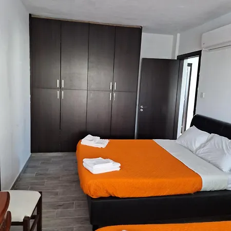 Acropaphos Klorakas