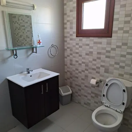 Villa Acropaphos *