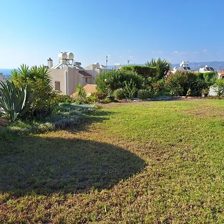 Villa Acropaphos